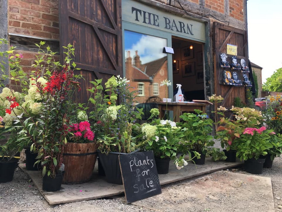 Home [www.thebarnledbury.co.uk]